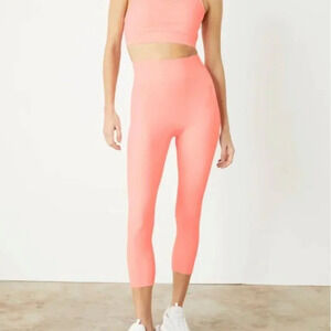 All Access Bandier Leggings Rib Center Stage Capri Hot Pink Peachy NWT